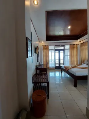 Anda Beach Hotel Hotels near Taman Cekkeng Bulukumba