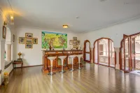 Talabgaon Castle - bar