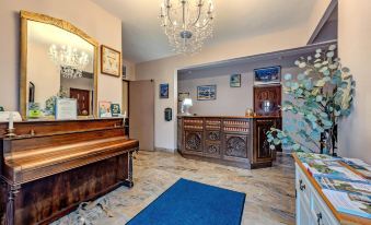 Logis Hotel de La Corniche