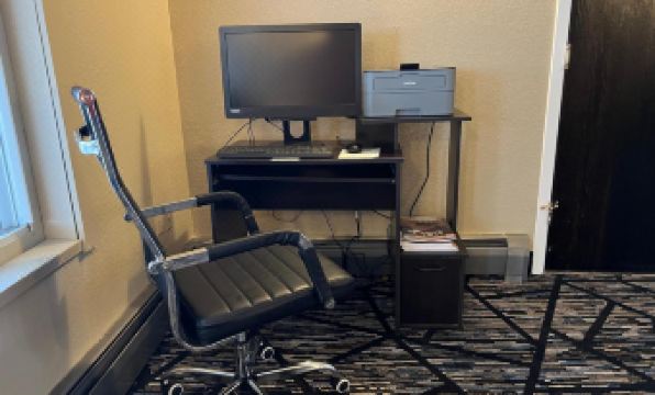 Super 8 by Wyndham Escanaba