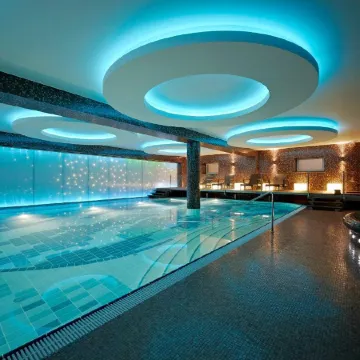 Двор Подзноева (Главный Корпус)