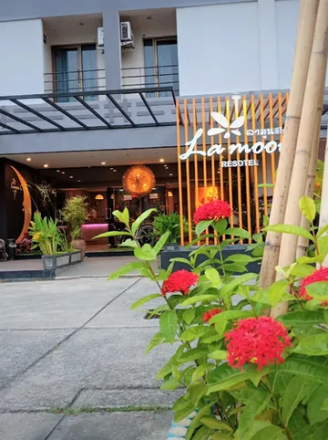 รูปภาพของลามูน รีโซเทล