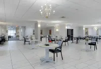 The View Studio, Suites and Event Venue Hotels in Orange County