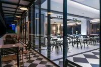 Fox Hotel Jayapura Hotels in Jayapura