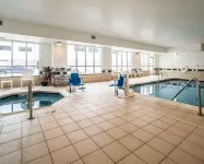 Comfort Inn & Suites Marion I-57 - Hot Tub