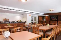 Admiral Inn Burlington Hotels in Burlington