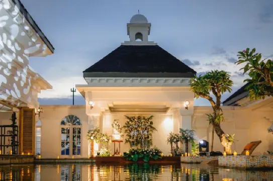 MAHALAYA The Legacy Hotel