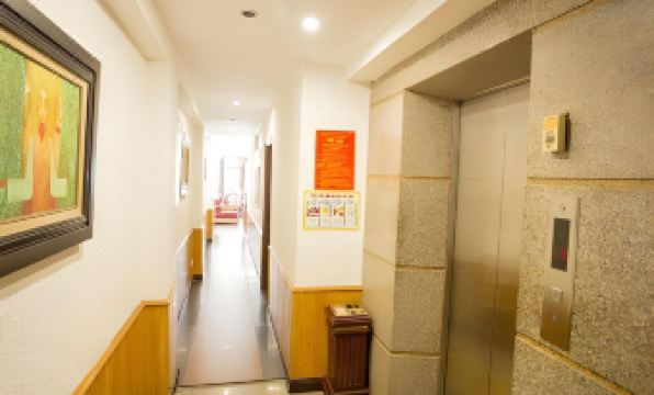 Galliot Central Hotel