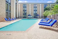 Spark by Hilton Richardson Dallas - Pool