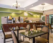 สลีป อินน์แอนด์สวีทส์ มอนต์กอเมอรี อีสต์ ไอ-85