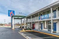 Motel 6 Somerset, KY - Bãi đậu xe