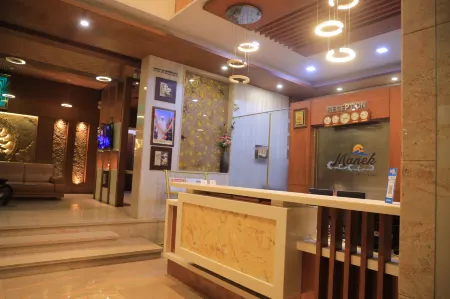 Manek the Ocean View Отели в г. Дварка