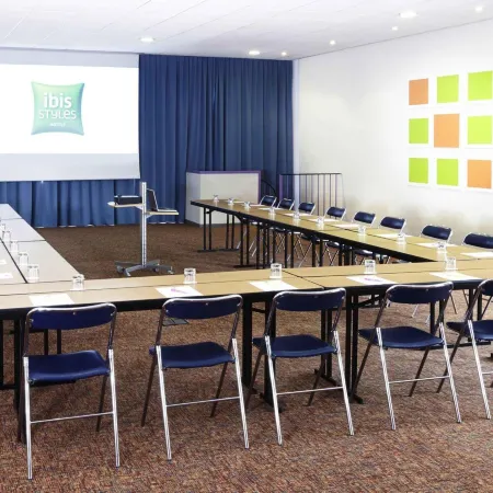 Ibis Budget Arles Palais des Congres