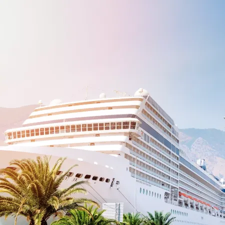 Crowne Plaza LOS ANGELES HARBOR HOTEL by IHG