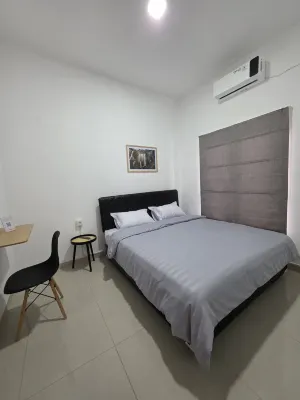 Shini Guest House Hotels in Mojolangu