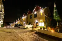Hotel One Bhurban - parking