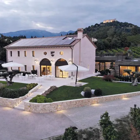 Progress Country & Wine House