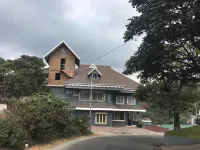 Jays Inn