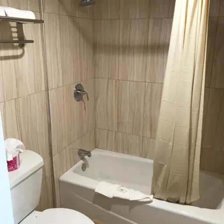 Driftwood Motel Отели в г. Торранс