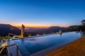 Chateau Laghetto Collection