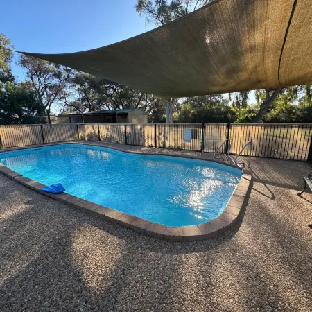 Hay Caravan Park