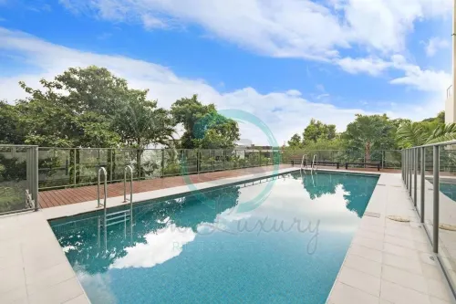 Zen at Arkaba 3Br Luxury Waterfront Apt Pool + BBQ - Hot Tub