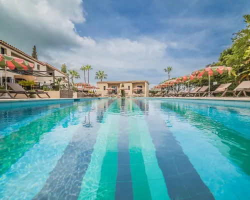 Les Capucines Saint Tropez Hotele w: Gassin