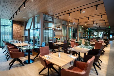 Holiday Inn Osnabruck Отели в г. Оснабрюк