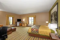 Super 8 by Wyndham Goshen Hotels in Ligonier