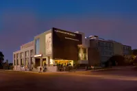 The Memphian, a Tribute Portfolio Hotel Các khách sạn gần University of Memphis
