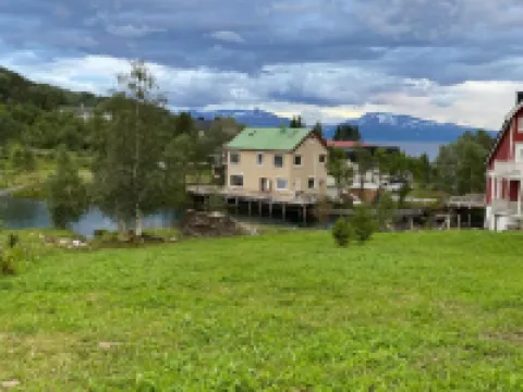House on the Lake Hotels in Evenes