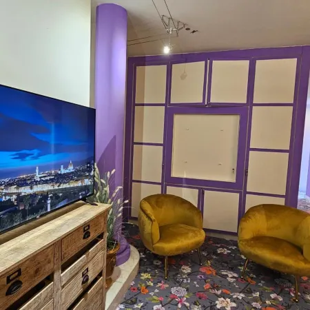 Select Executive Residence