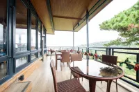 Sunset View Ridge Residences - Mountain view