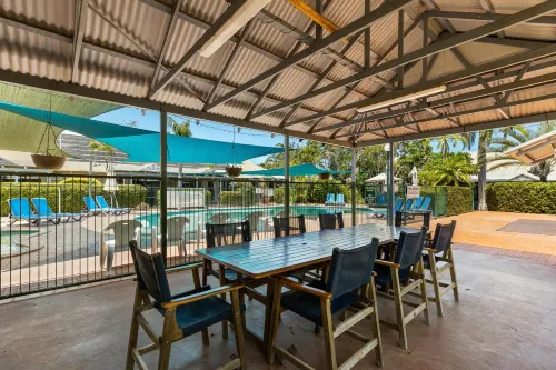 ケーブル ビーチ アパートメンツ - ビーチサイド