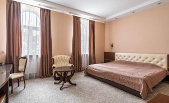 Gubernsky Hotel