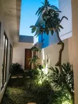 Bali Escapes Hotel dekat Nyang Nyang Beach