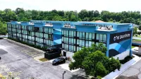 The Great Rivers, Ascend Hotel Collection