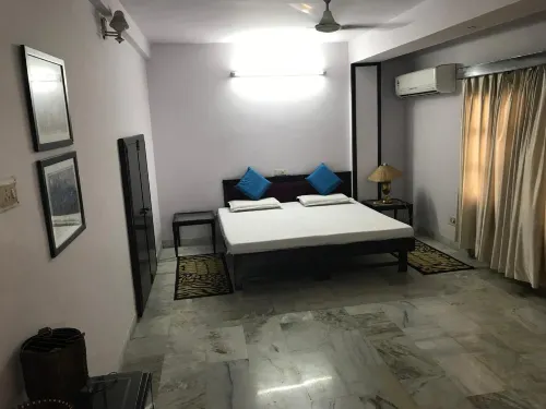 Mewar Inn