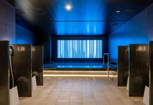 크로스 라이프 하카타 텐진