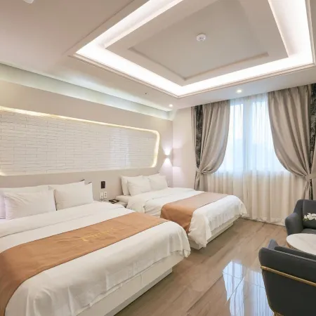 Dubai Hotel