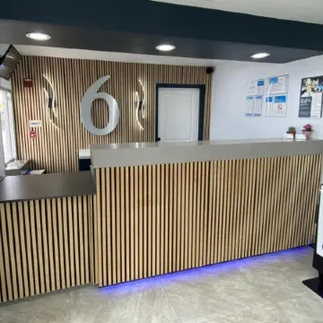 Motel 6 Costa Mesa, CA