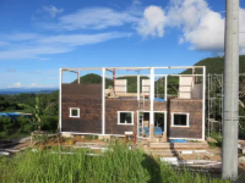 โอกินาวา ฟรีดอม โรงแรมใกล้เอมเมอร์รัลด์บีช