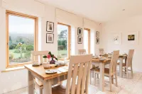 Cherryhill Lodge Hotels in Newcastle