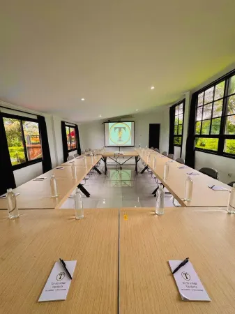 Tzy-No Cottage Yogyakarta Отели в г. Pakem