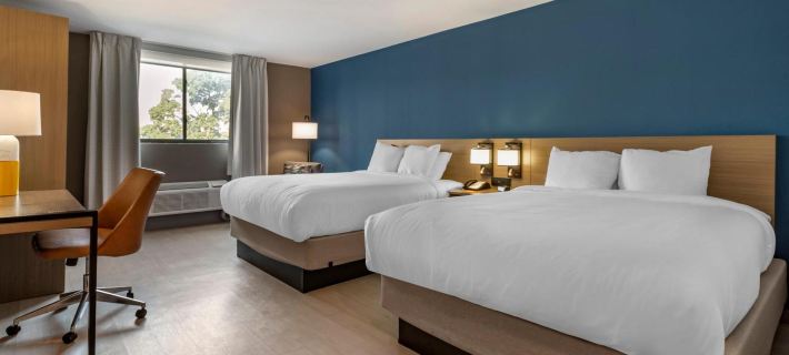 Comfort Inn Philadelphia International Airport West Hotels in Delaware County