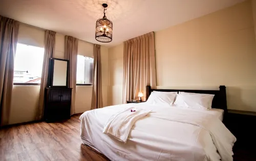 8 Boutique by the Sea - 2-Star