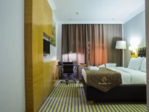 Aidana Plaza Hotel 奇姆肯特酒店