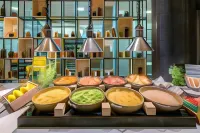 Urbihop Hotel - breakfast