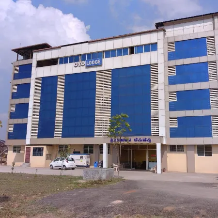 Staymaker Srinivasa Residency