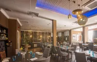 Mercure Milton Keynes Hotel - parking
